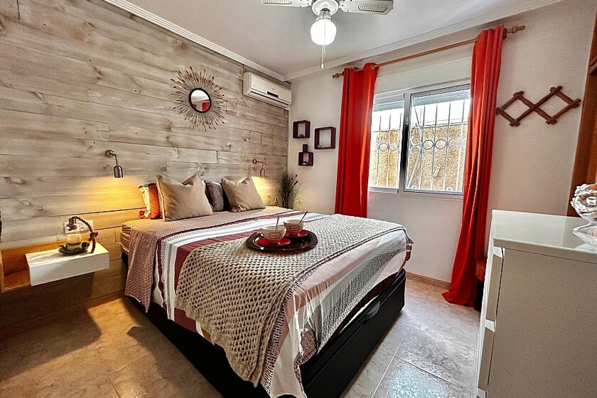 Resale - Villa - Torrevieja - Los Altos