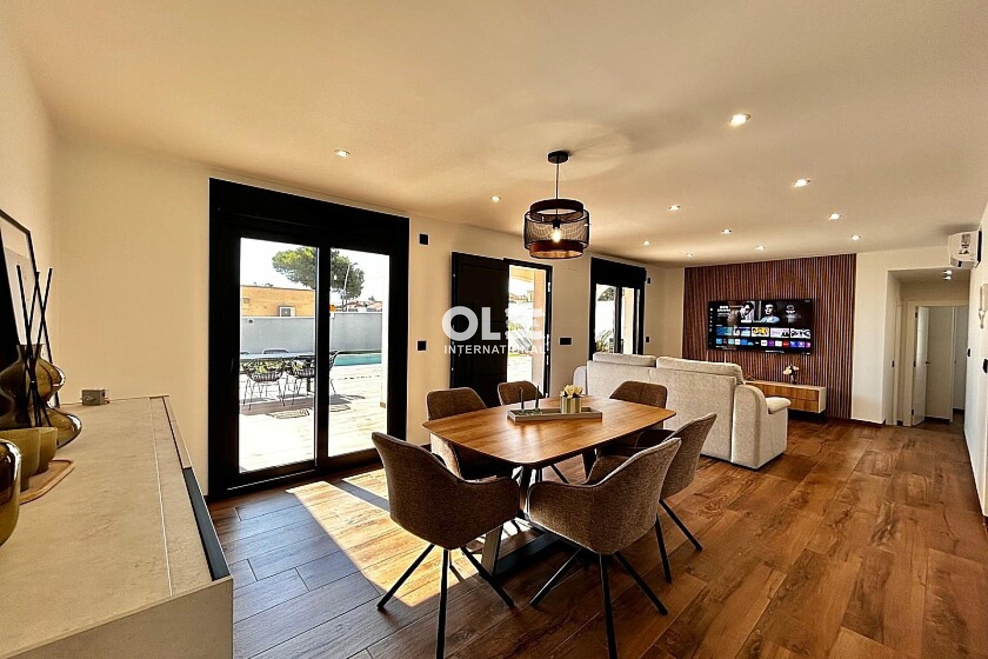 Resale - Villa - Torrevieja - Los Balcones