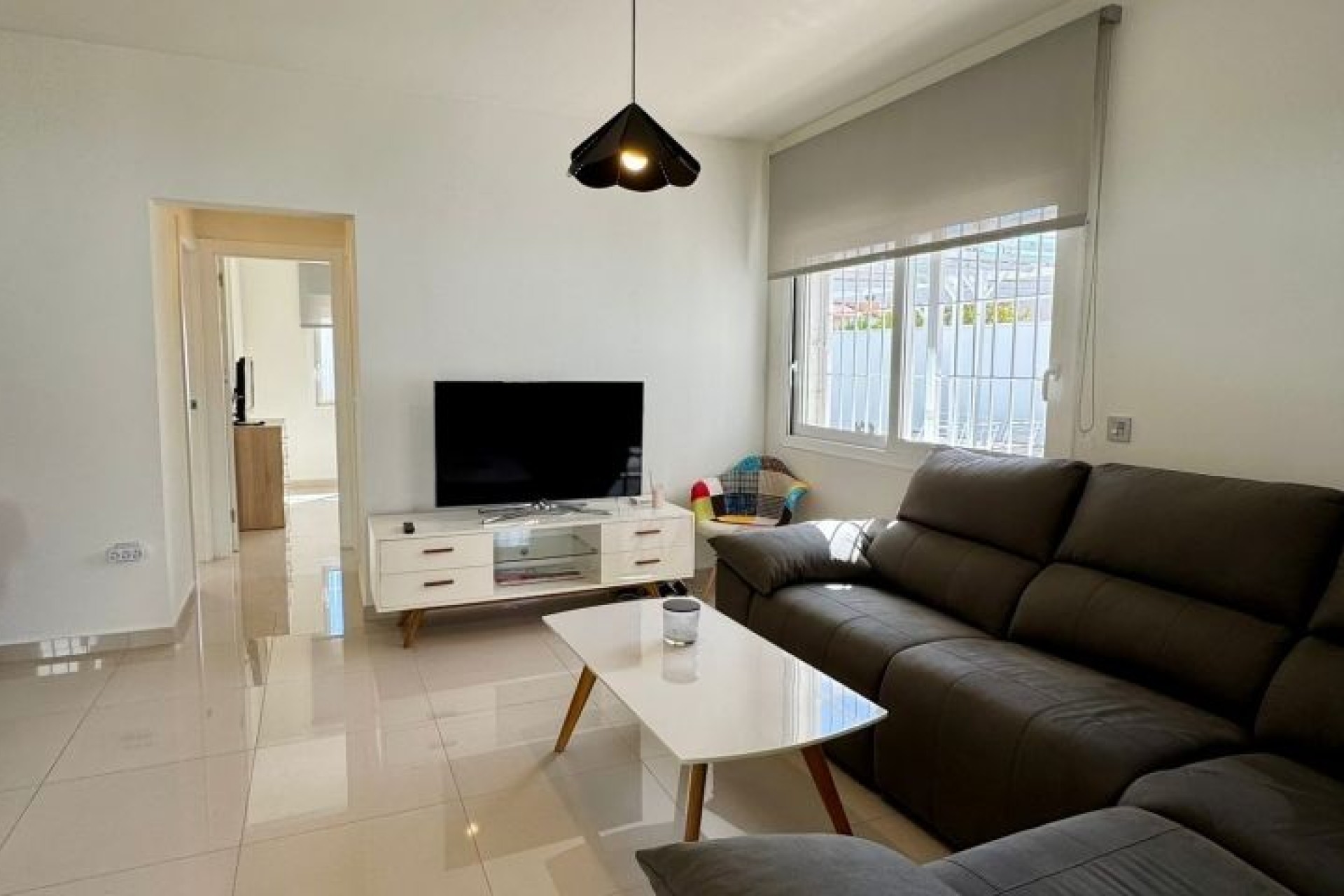 Resale - Villa - Torrevieja