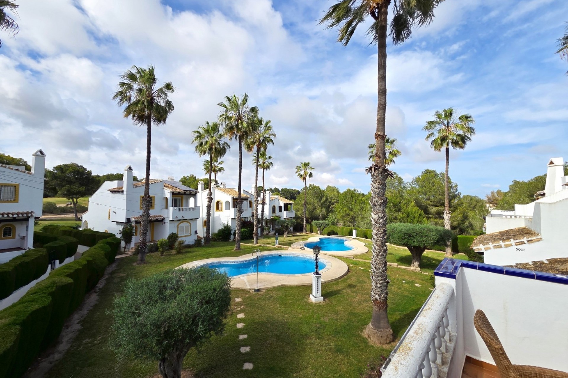 Resale - Villa - Villamartin
