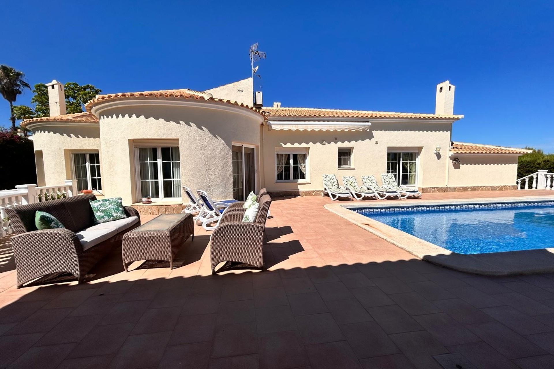 Resale - Villa - Villamartin