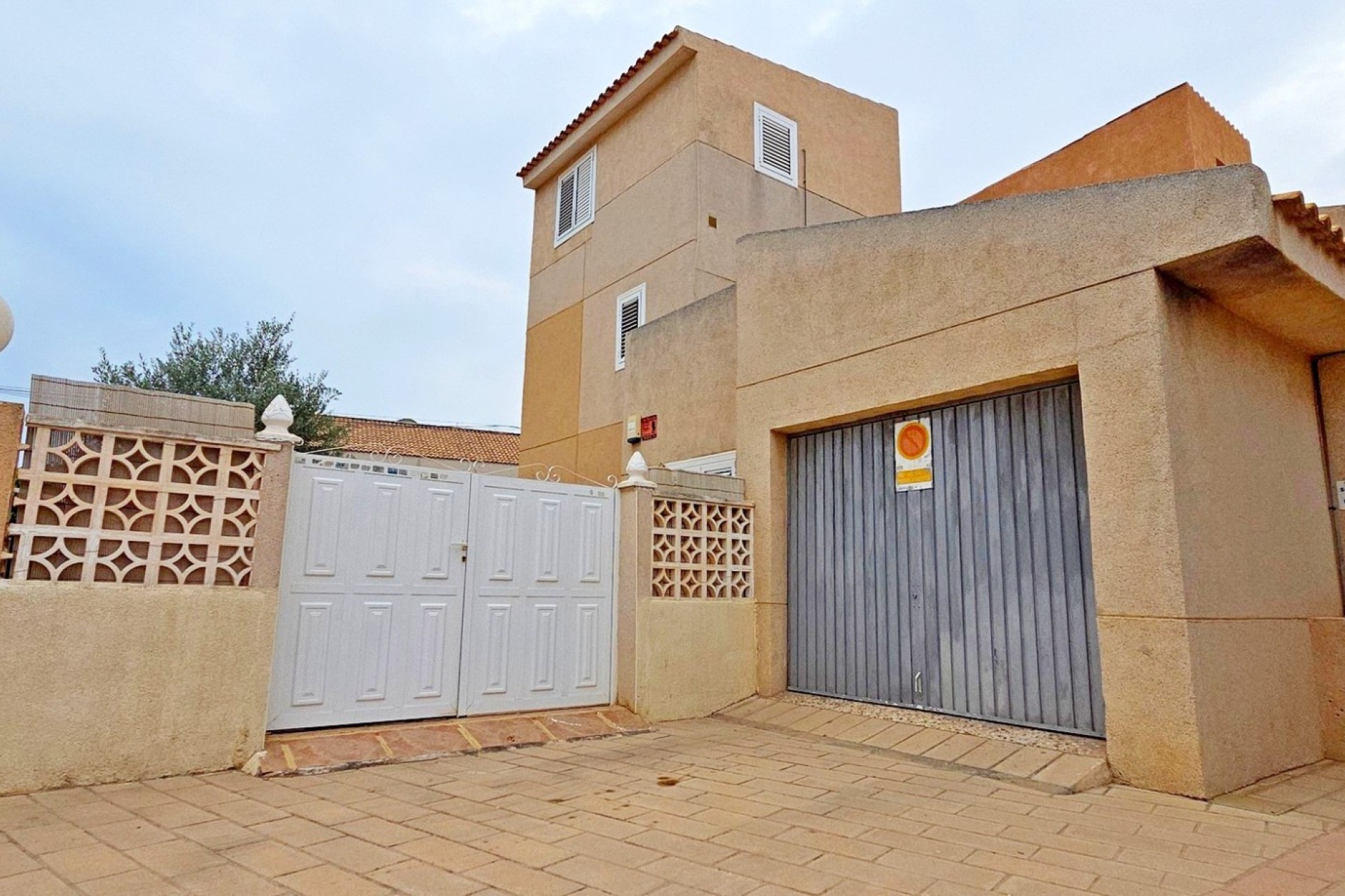Reventa - Adosado - Torrevieja - Calas - norte ciudad