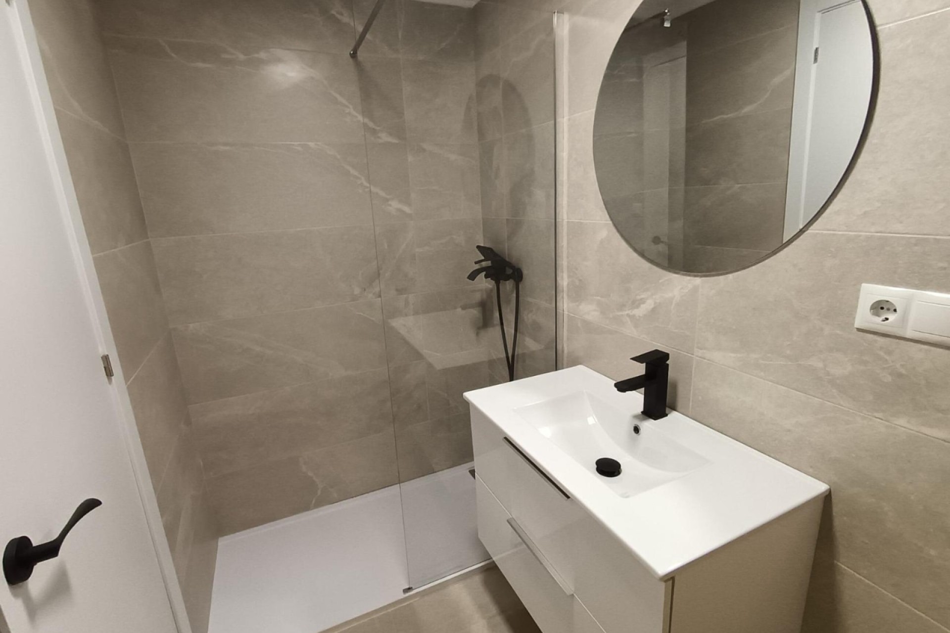 Reventa - Apartment - La Mata