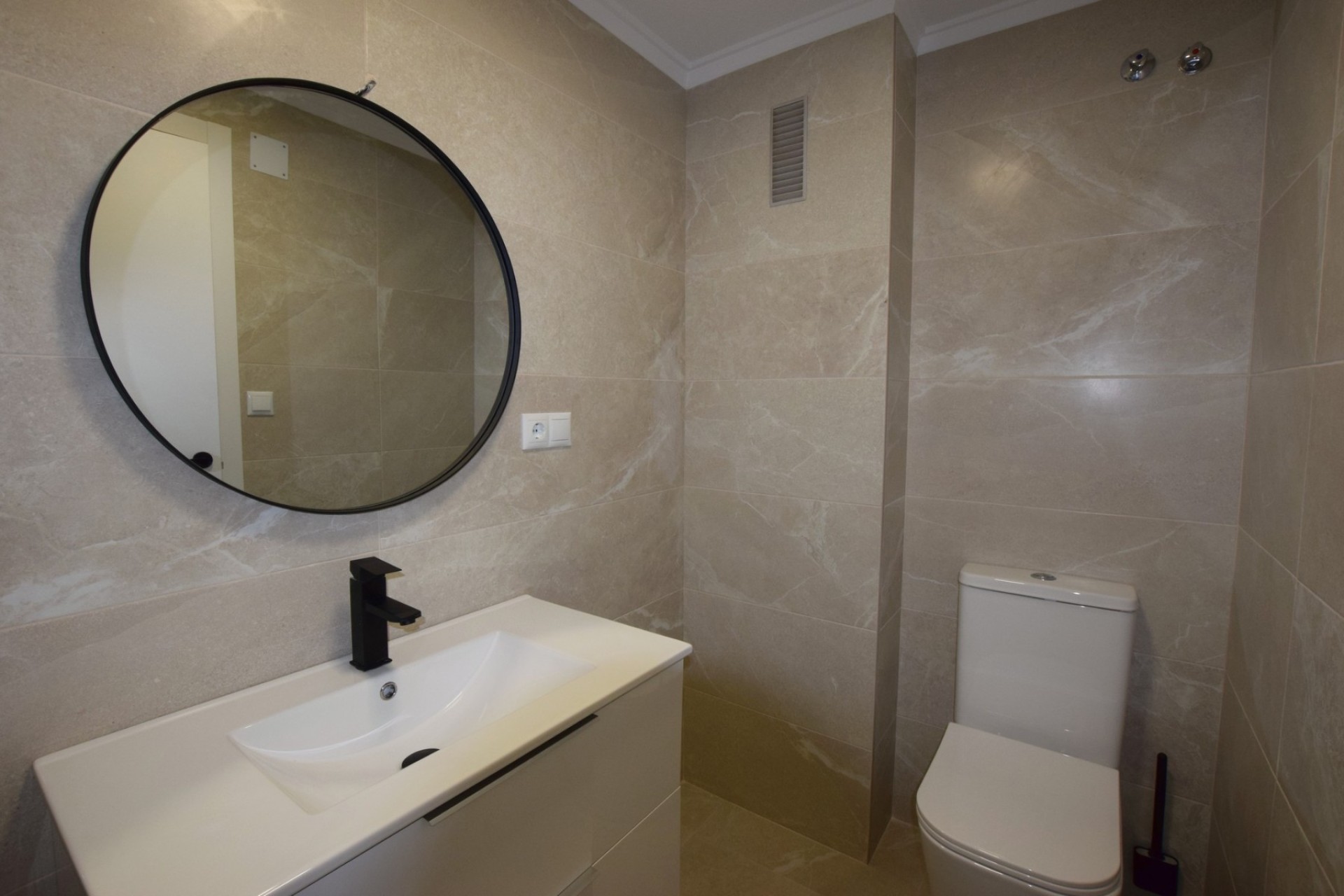 Reventa - Apartment - La Mata