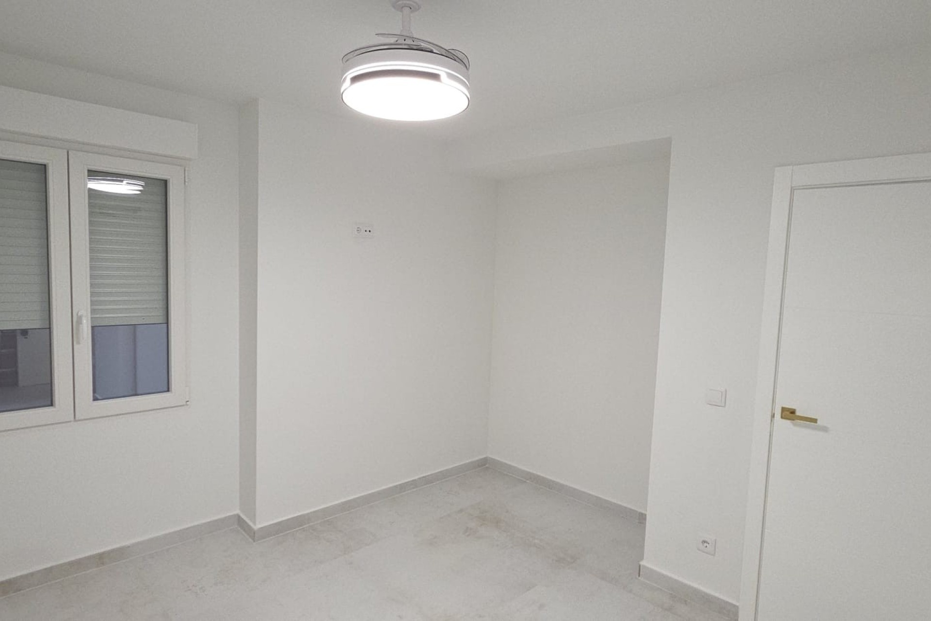 Reventa - Apartment - Torrevieja - Playa del Acequión