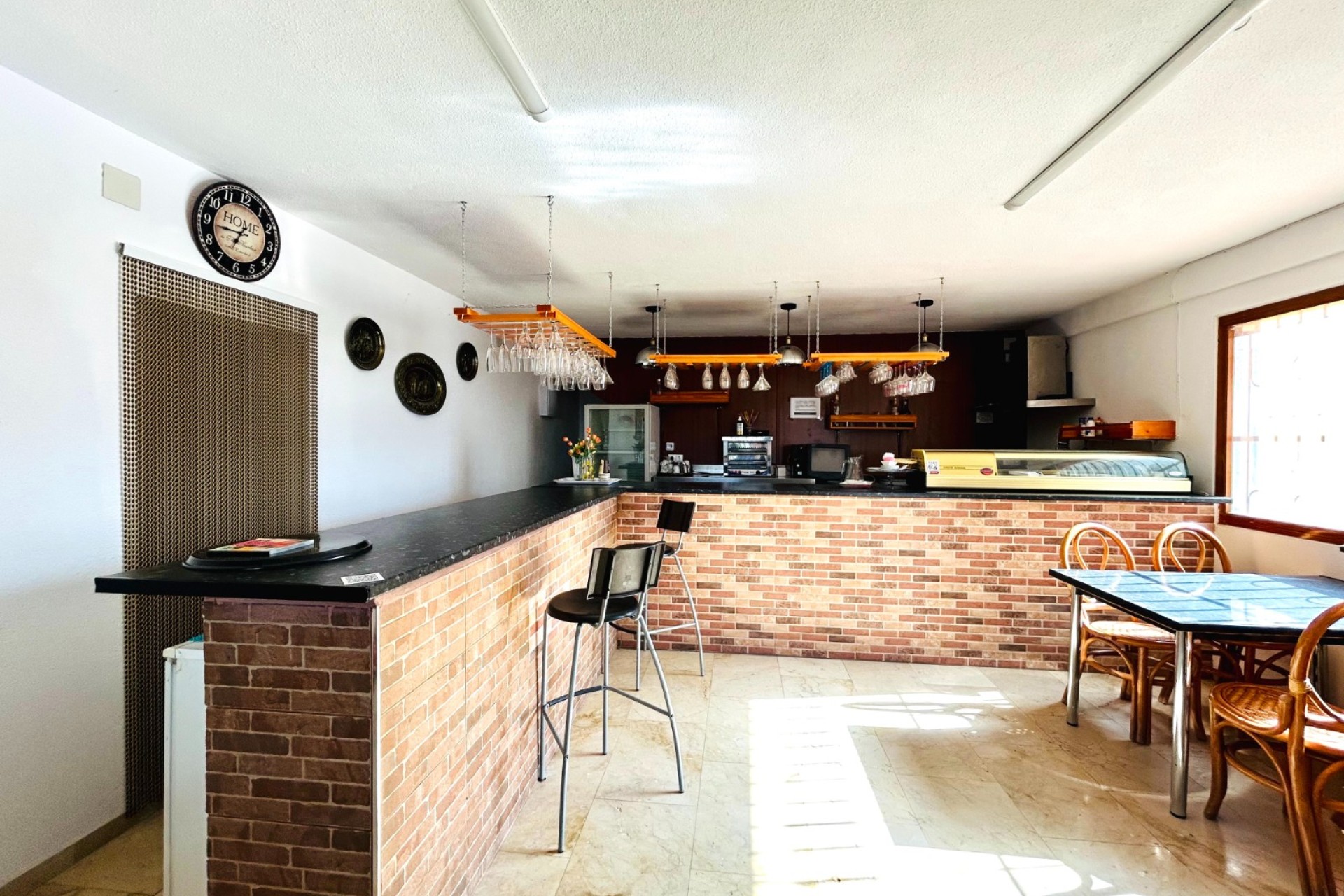 Reventa - Comercial - Daya Nueva - Pueblo