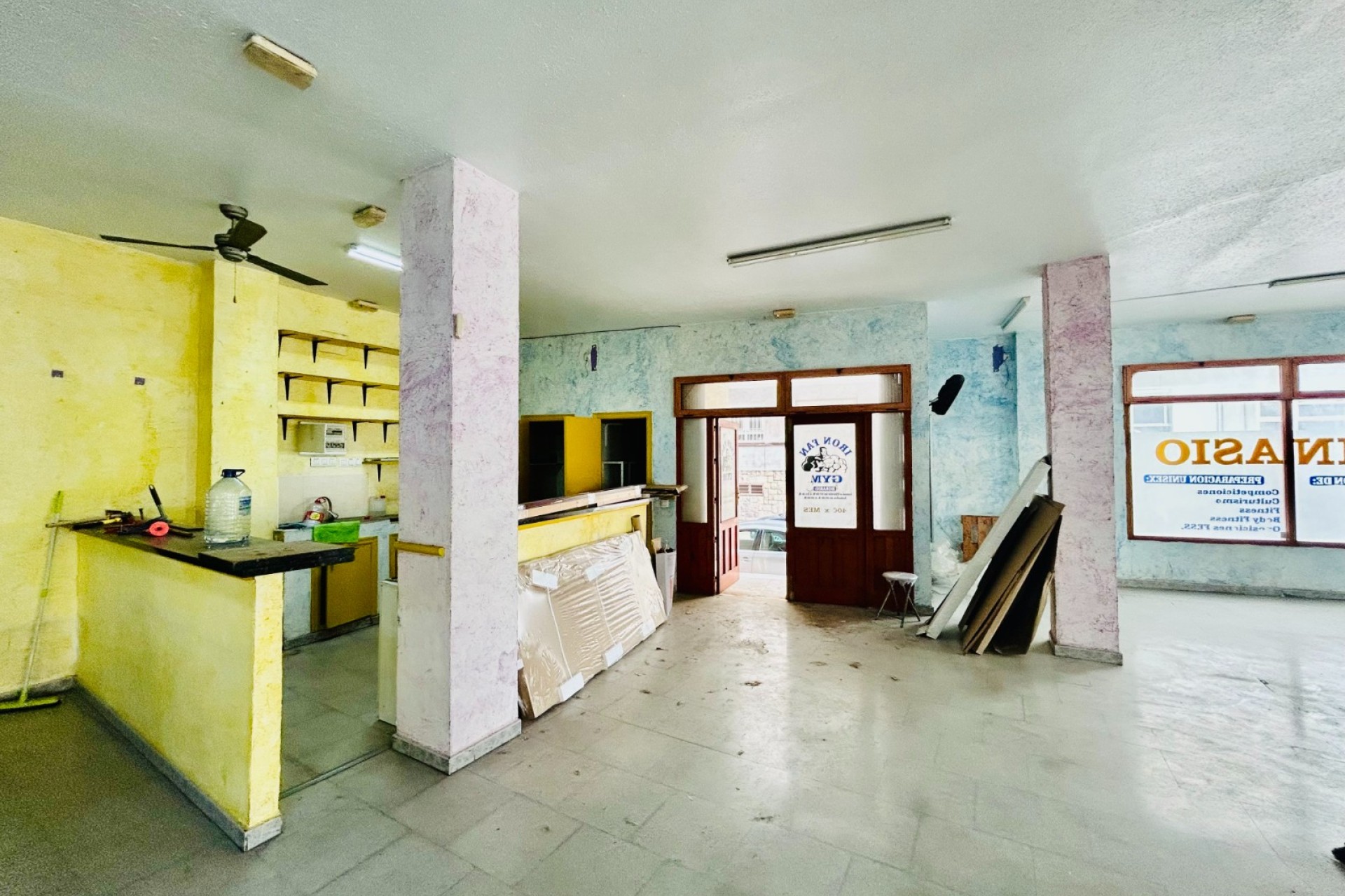 Reventa - Comercial - Torrevieja - Centro