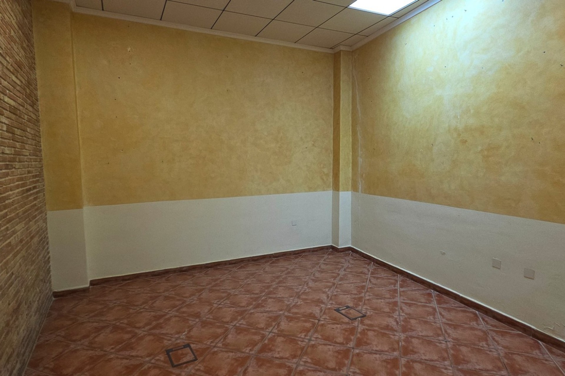 Reventa - Comercial - Torrevieja - Centro