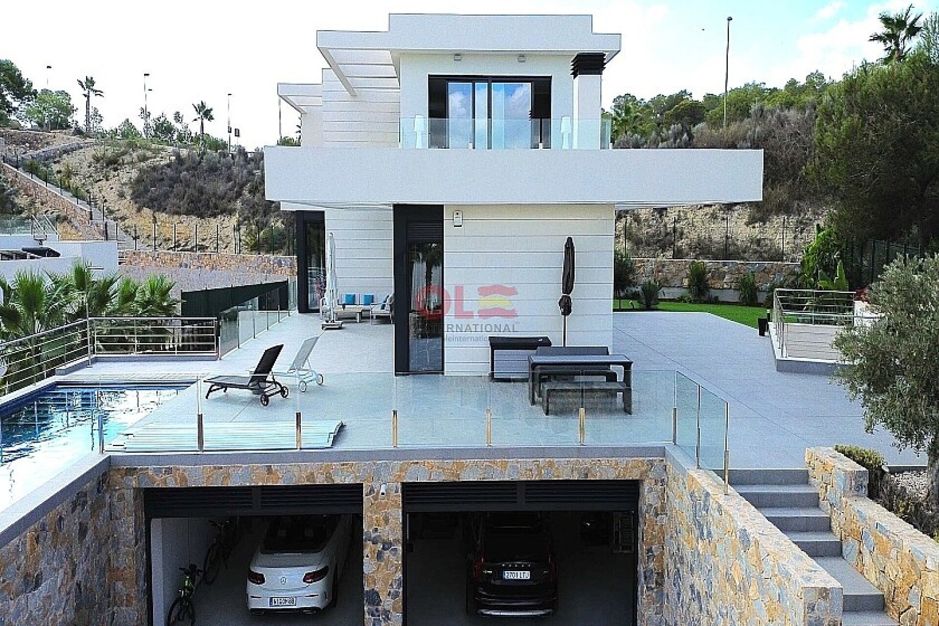 Reventa - Villa - Colinas Golf