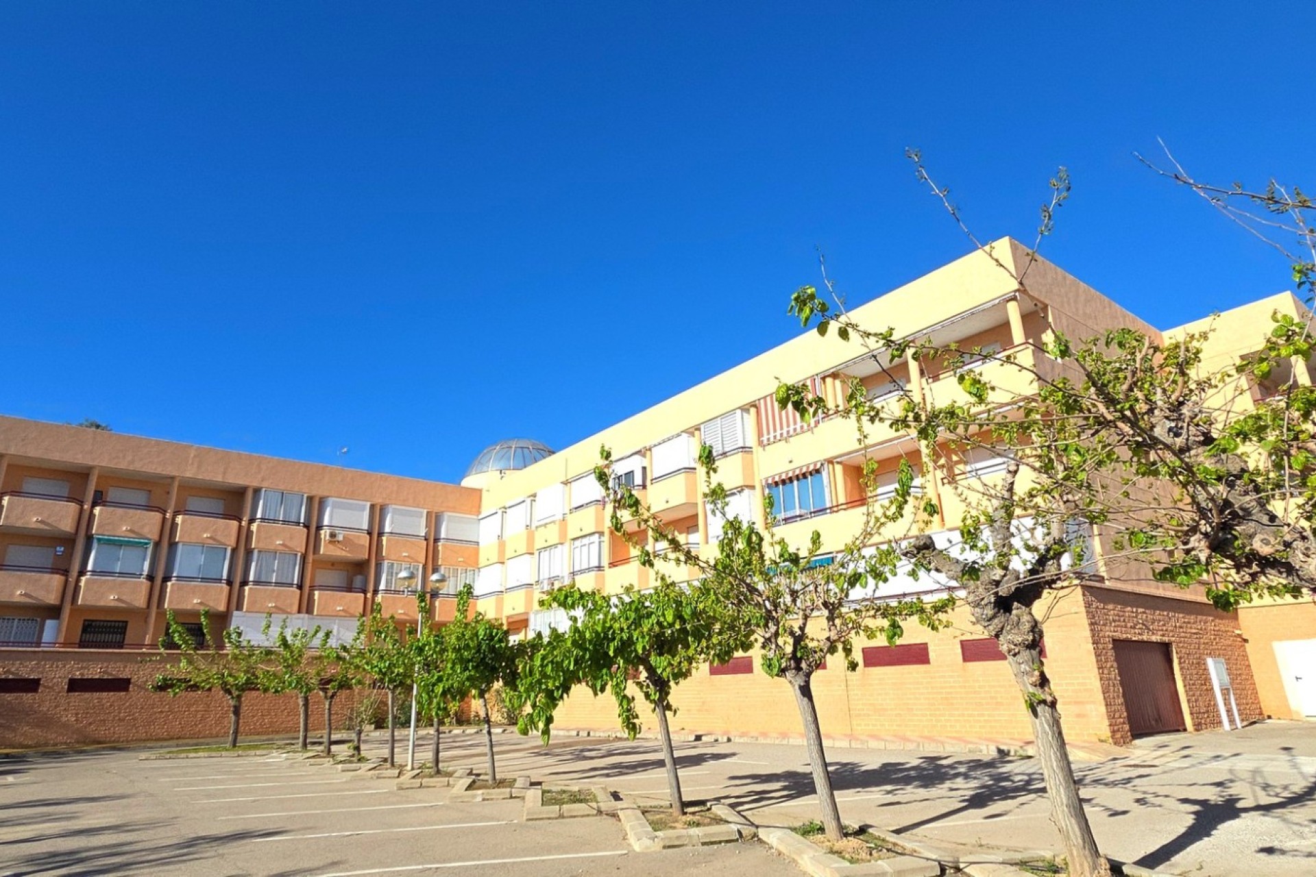 Revente - Apartment - Mil Palmeras