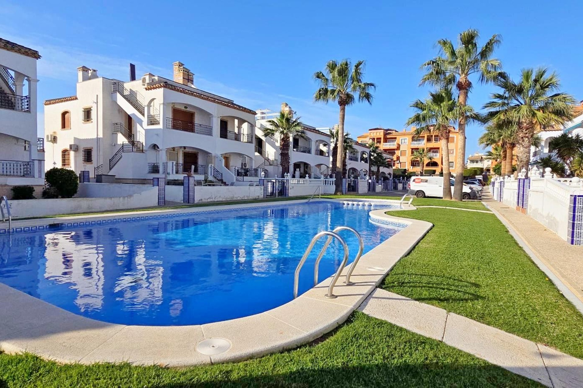 Revente - Apartment - Orihuela Costa - PAU 8