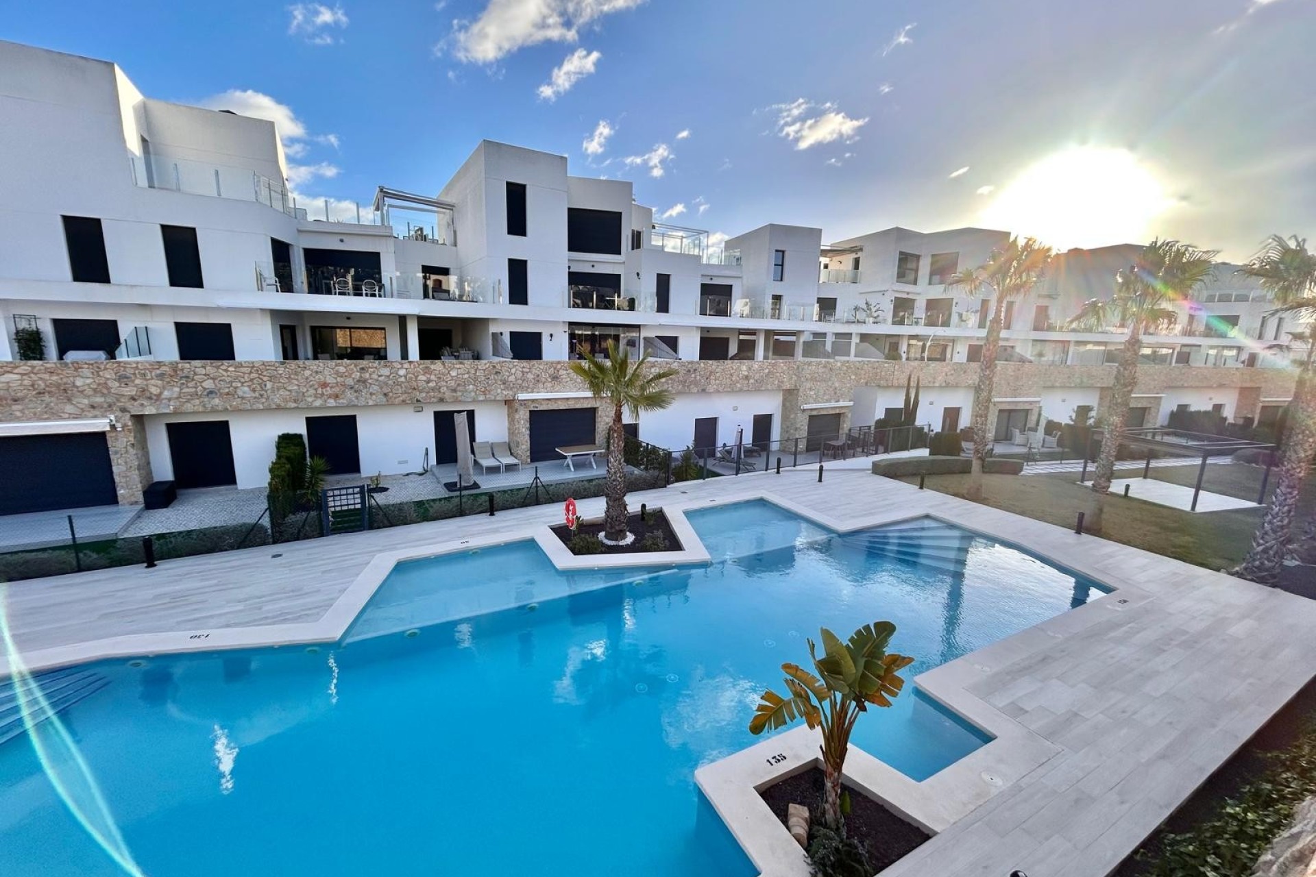 Revente - Apartment - Orihuela Costa - Villamartin area