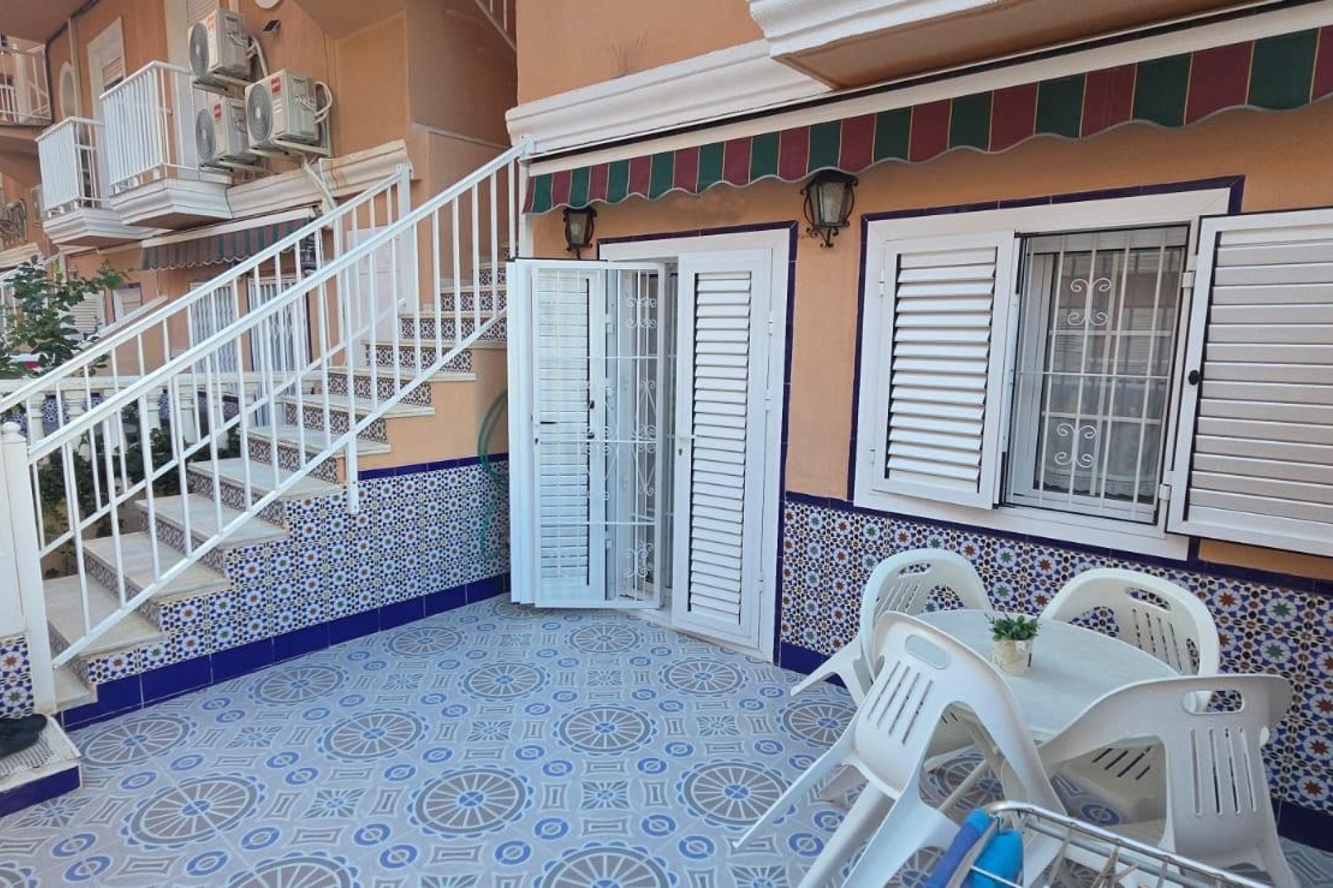 Revente - Maison de ville - La Mata