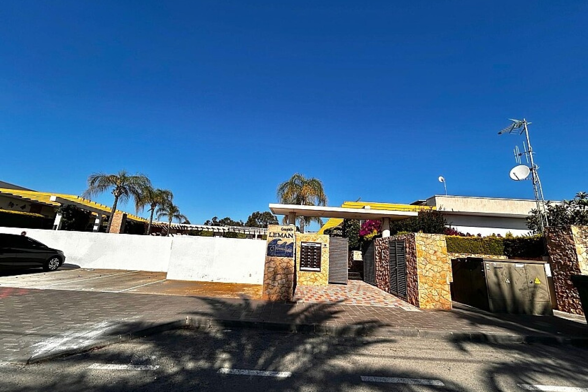 Revente - Semidetached villa - Mil Palmeras