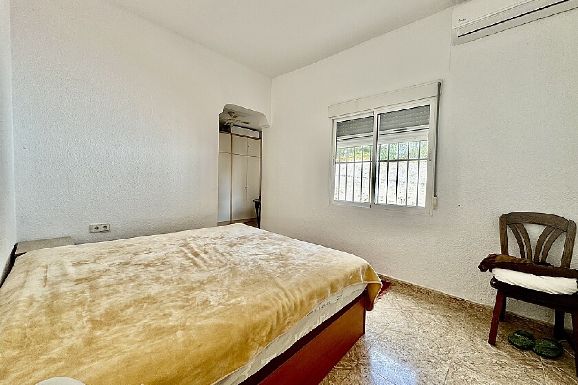 Revente - Villa - Crevillente