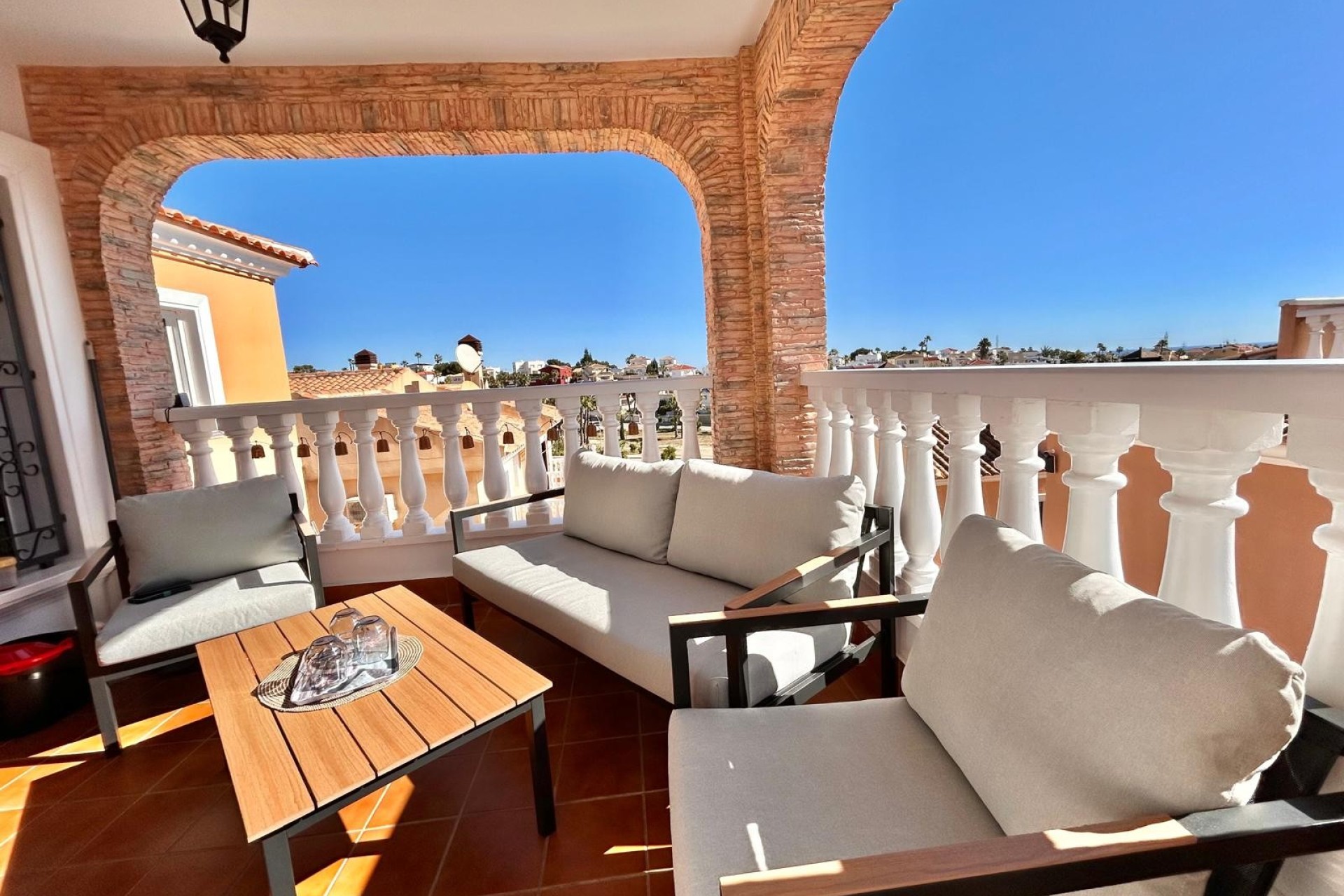 Revente - Villa - Orihuela Costa - Villamartin area