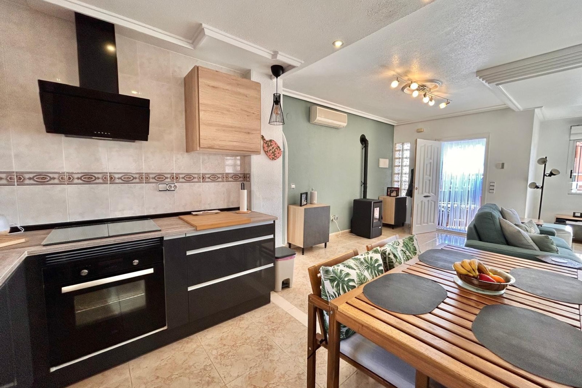 Revente - Villa - Orihuela Costa - Villamartin area