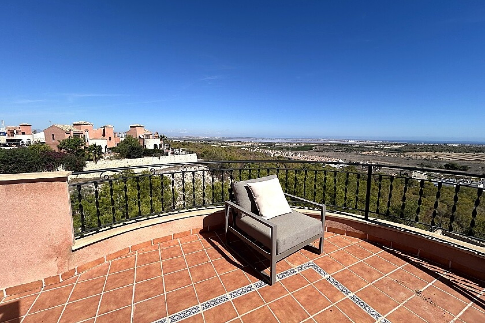 Revente - Villa - San Miguel de Salinas