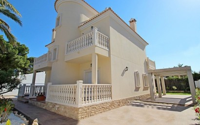 Villa - Herverkoop - Orihuela Costa - RP005658