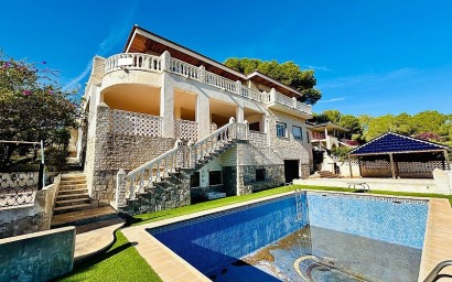 Villa - Herverkoop - Orihuela Costa - RP136135