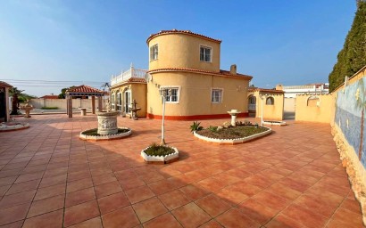 Villa - Herverkoop - Torrevieja - El Chaparral