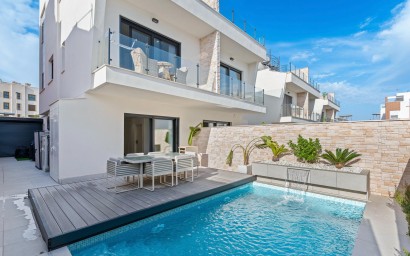 Villa - New Build - Guardamar del Segura - NP-11811