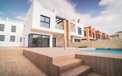Villa - Nouvelle construction - Orihuela Costa - Punta Prima