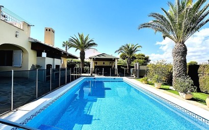 Villa - Odsprzedaż - Orihuela Costa - RP135933