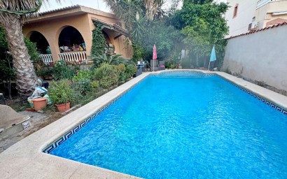 Villa - Odsprzedaż - Torrevieja - Calas - norte ciudad