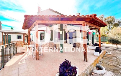 Villa - Перепродажа - Aspe - Aspe