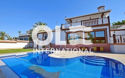 Villa - Перепродажа - Orihuela Costa - Orihuela Costa
