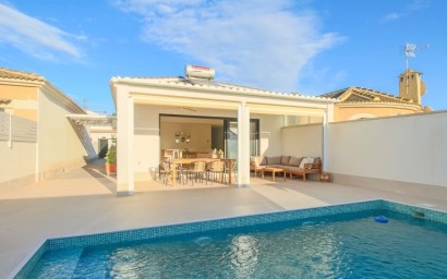 Villa - Перепродажа - Torrevieja - Torrevieja