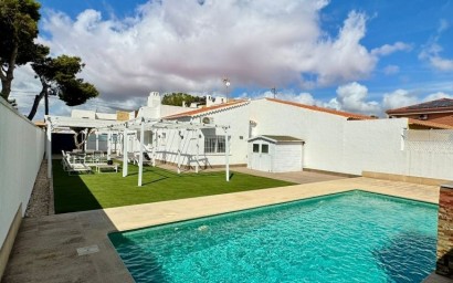 Villa - Перепродажа - Torrevieja - Torrevieja