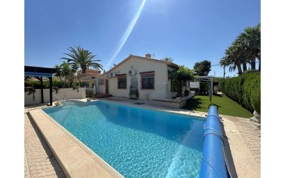 Villa - Resale - Cabo Roig - RP137008