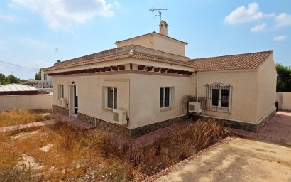 Villa - Resale - Orihuela Costa - Villamartin area