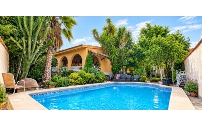 Villa - Resale - Torrevieja - Calas - norte ciudad