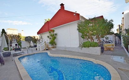 Villa - Resale - Torrevieja - Torrevieja