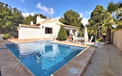 Villa - Resale - Torrevieja - Torrevieja