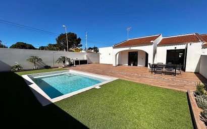 Villa - Revente - Torrevieja - RP136743
