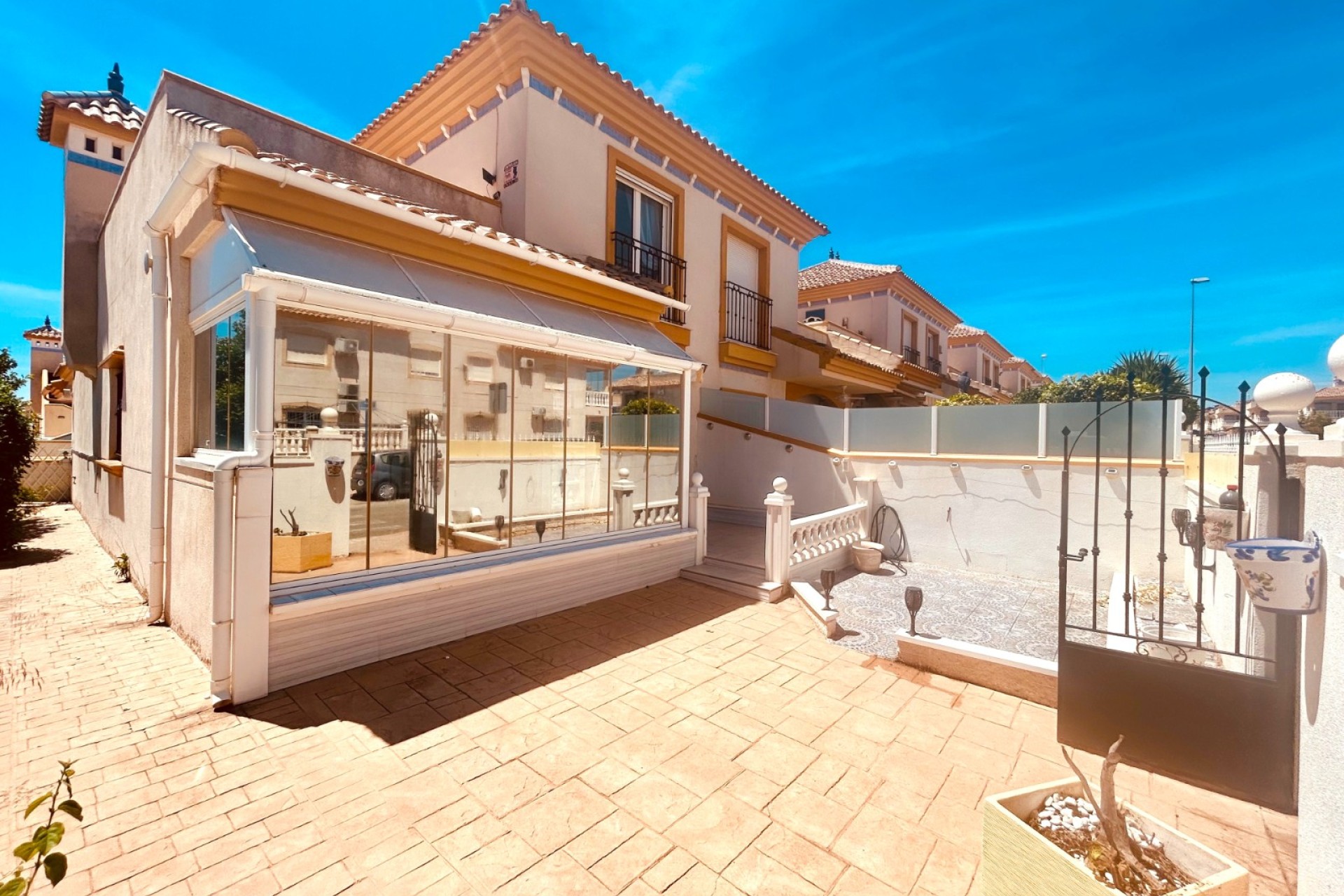 Wynajem długoterminowy - Adosado - Orihuela Costa - Villamartin area