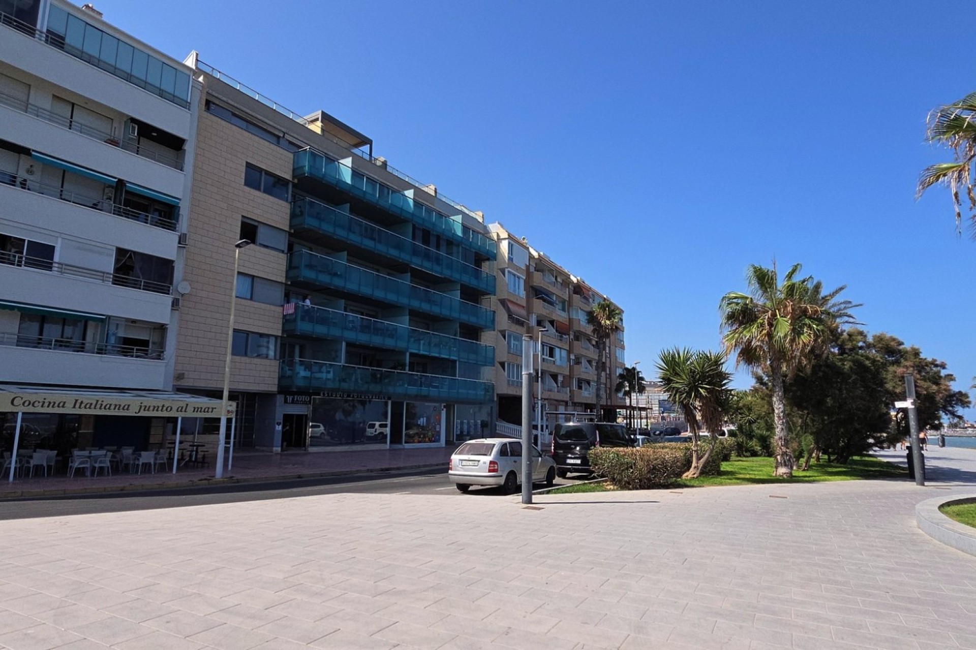 Wynajem długoterminowy - Sklep  - Torrevieja - Playa del Cura