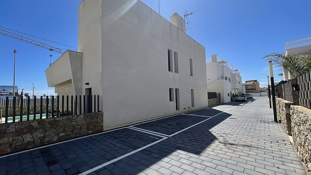 Resale - Luxury villa - Pilar de la Horadada - Las Higuericas