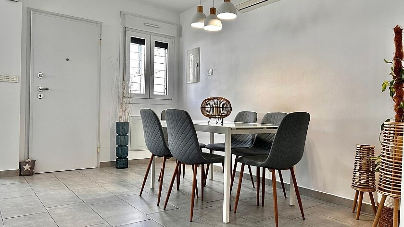 Resale - Semidetached villa - Torre de la Horadada
