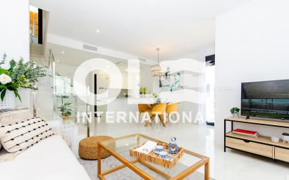 Новое здание - Villa - Orihuela Costa - Vistabella Golf