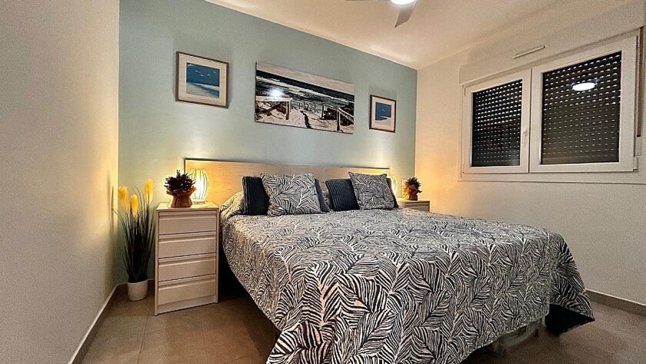 Resale - Semidetached villa - Torre de la Horadada