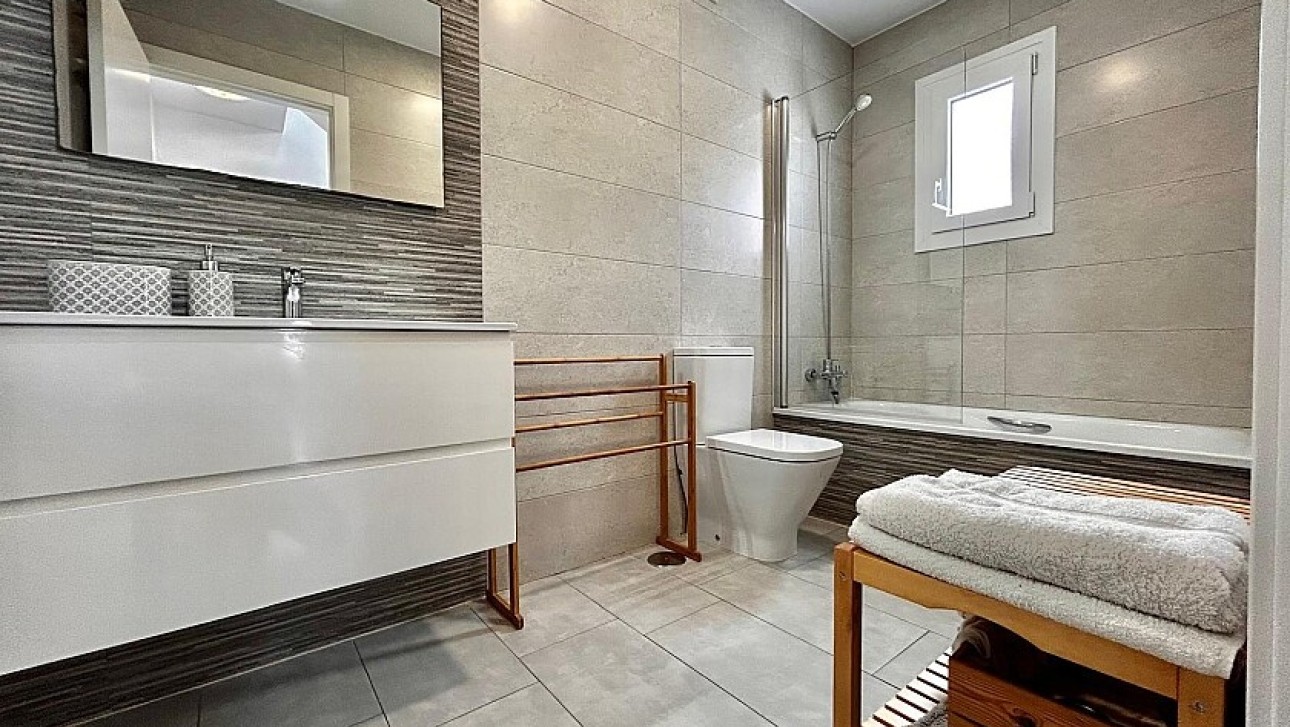 Resale - Semidetached villa - Torre de la Horadada