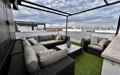 Resale - Semidetached villa - Torre de la Horadada