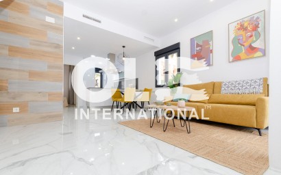 Новое здание - Villa - Torrevieja - Torretas