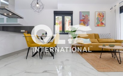 Новое здание - Villa - Torrevieja - Torretas