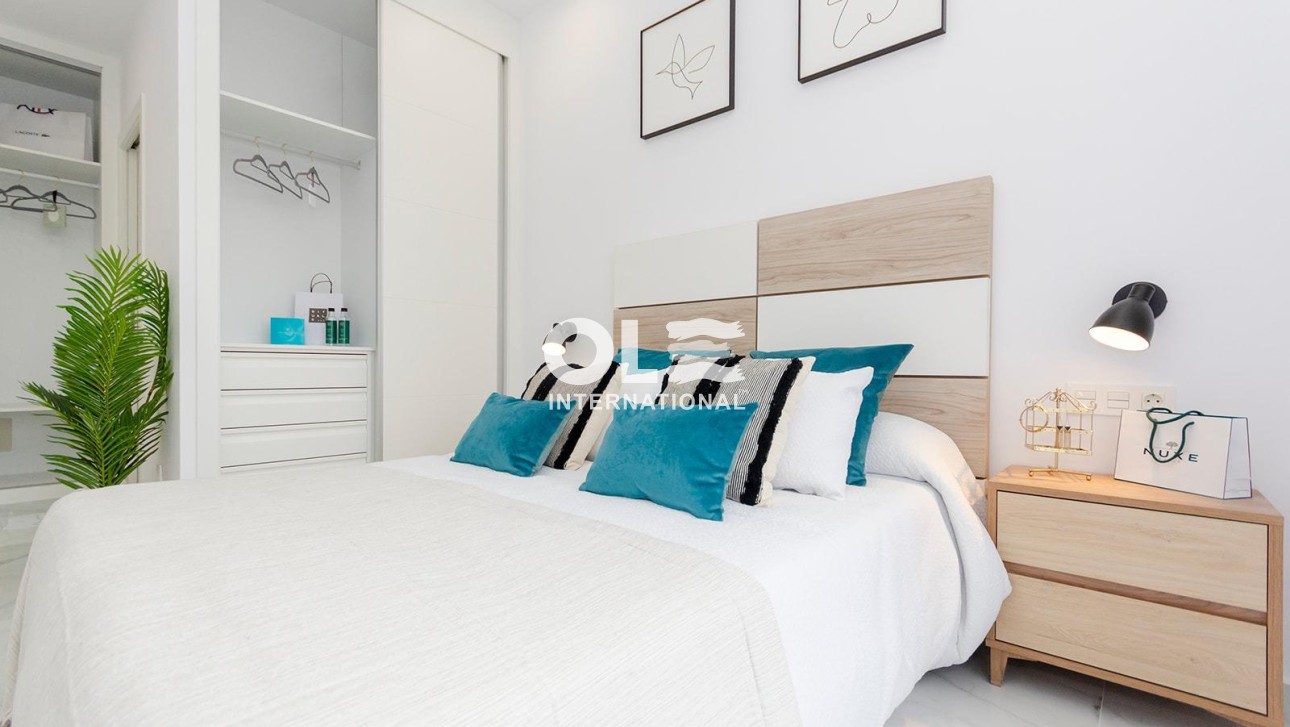 Новое здание - Villa - Torrevieja - Torretas